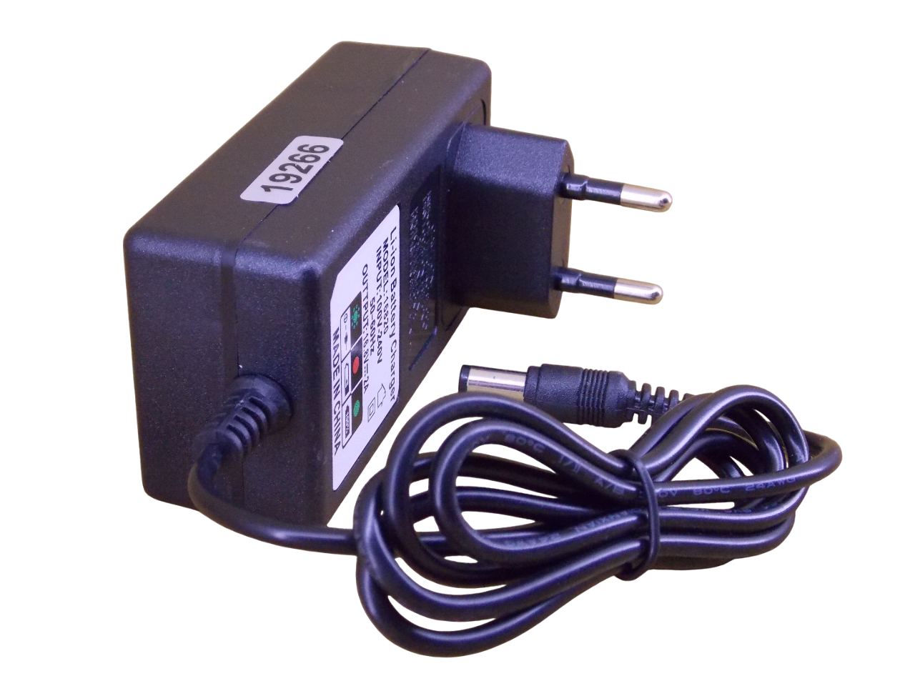 Зарядное устройство для  Li-Ion 16.8В - 2A  размер штекера 5.5*2.5мм