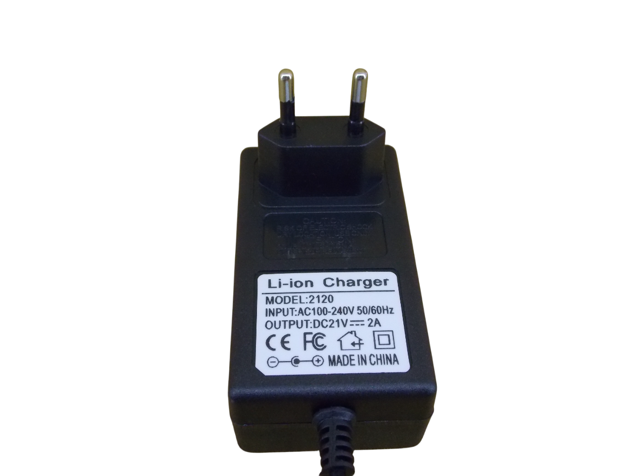 Зарядное устройство для  Li-Ion 21В - 2A размер штекера 5.5*2.5мм