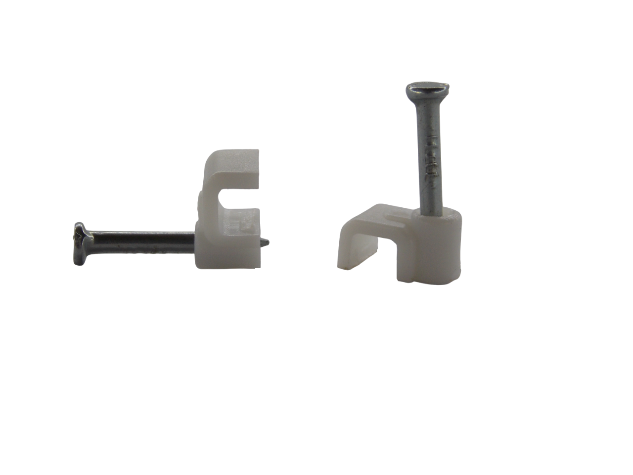 Крепёж для кабеля плоский 4мм / 100 штук