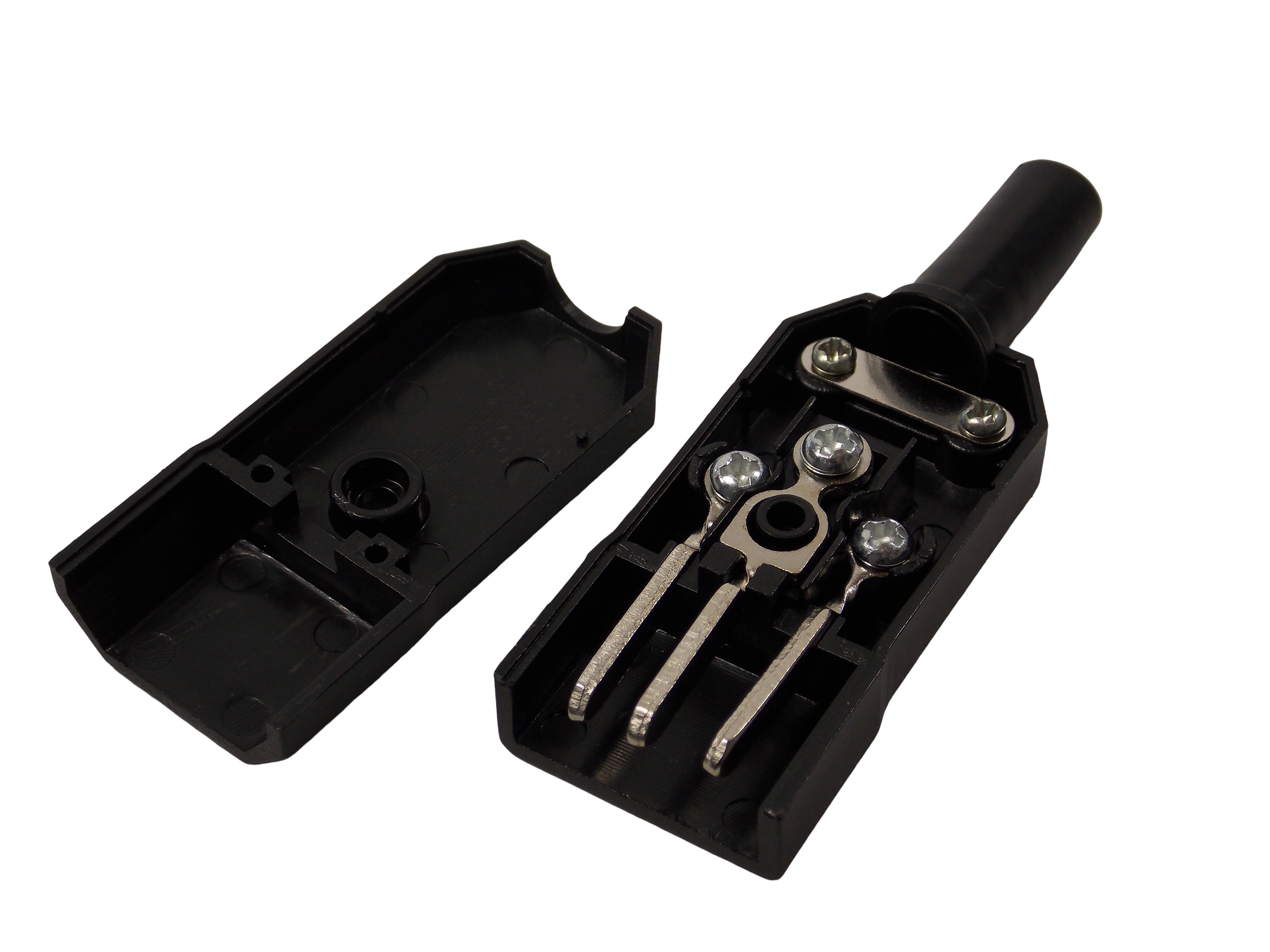 Штекер компьютерный сетевой  IEC 320 C14 на кабель