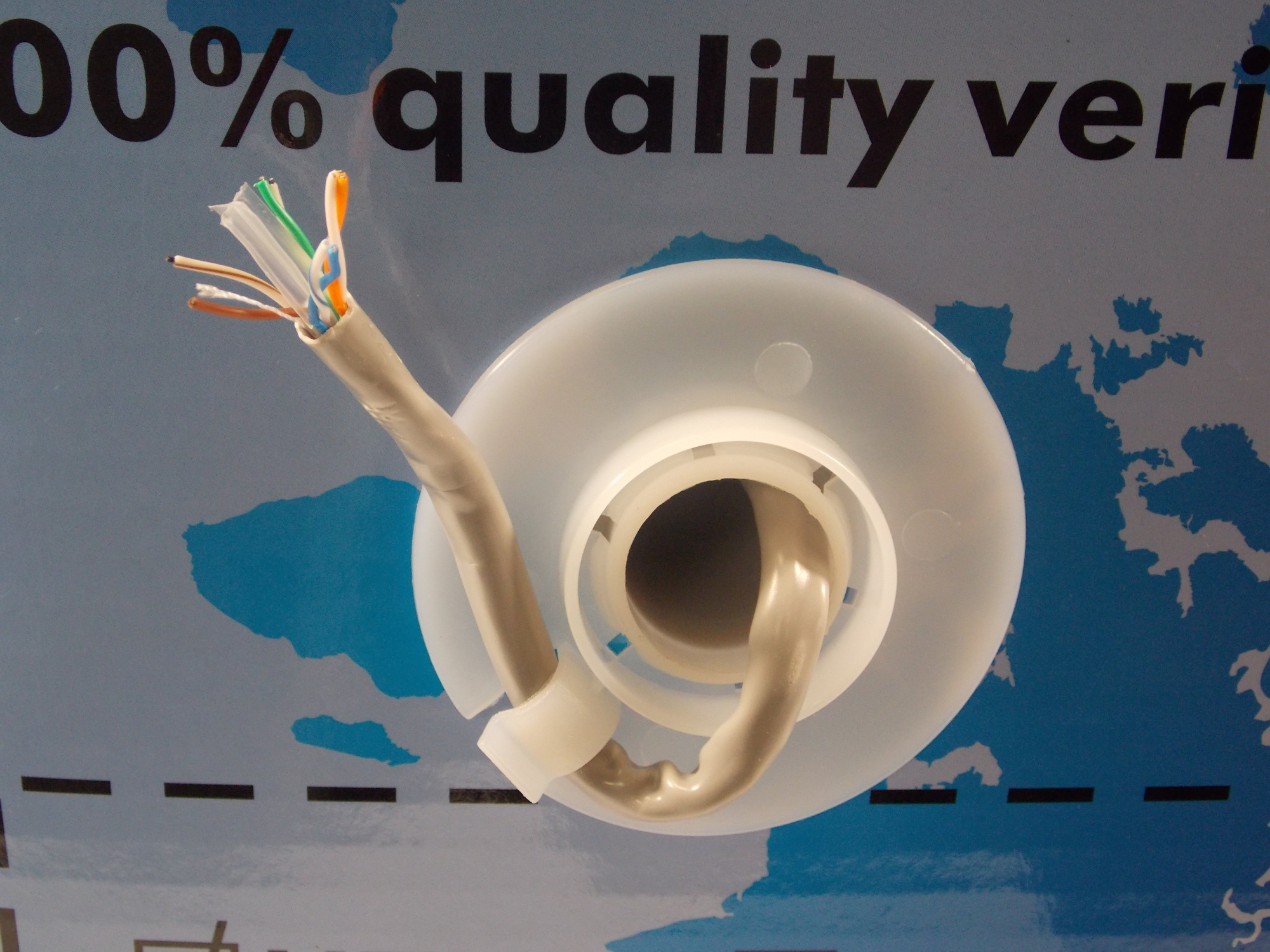 Сетевой интернет - кабель UTP 8 x 1/ 0.511 ССА / САТ 6 / серый / 300 метров